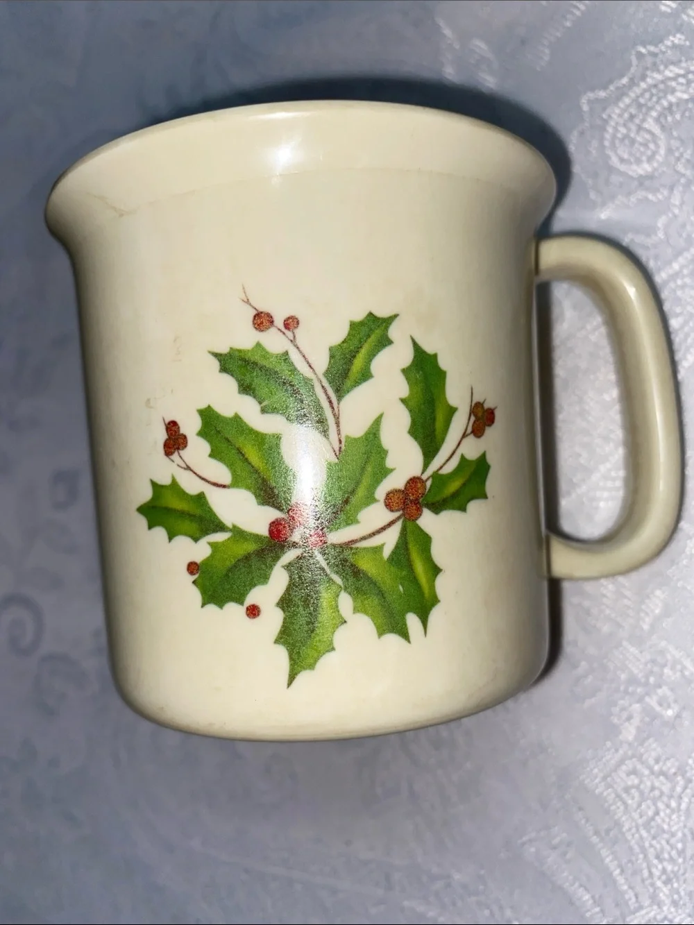Pre-owned Lenox Holiday Melamine lot of 5 items
